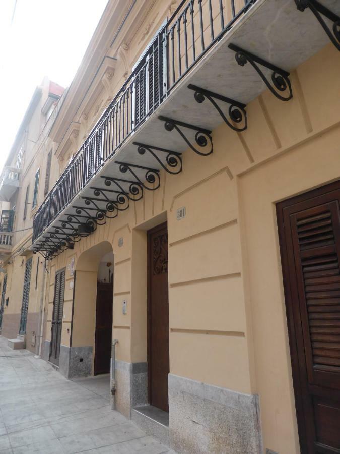 301B&B Palermo Exterior foto